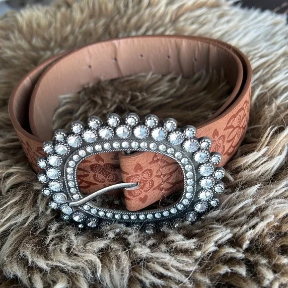 Accessories | Boutique Western Style Rhinestone Belt | Poshmark display picture 1